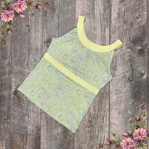 Isabella DeMarco Floral top‎